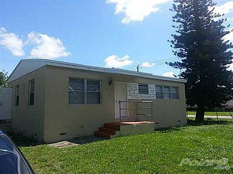 1st image of 2001 NW 171st St
