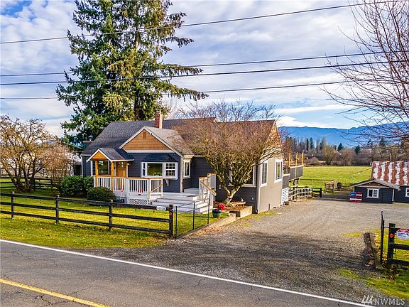 2nd image of 41920 228th Ave SE