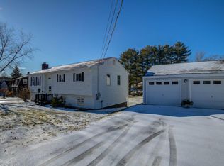 1 Barque Rd, Bath, ME 04530