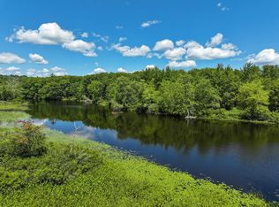 71 Jordan Ln, Turner, ME 04282