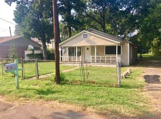 364 Dodd St, Nash, TX 75569