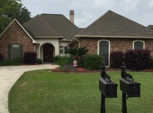 12409 Old Mill Stone Dr, Geismar, LA 70734