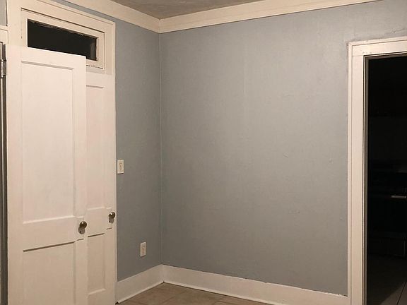 2nd image of 1534 N Liberty St APT 1