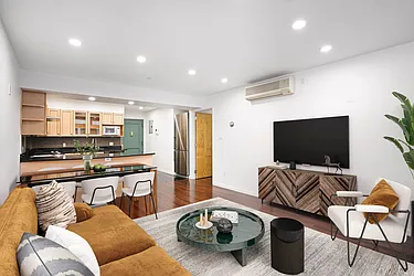 Rented by Nolita Group