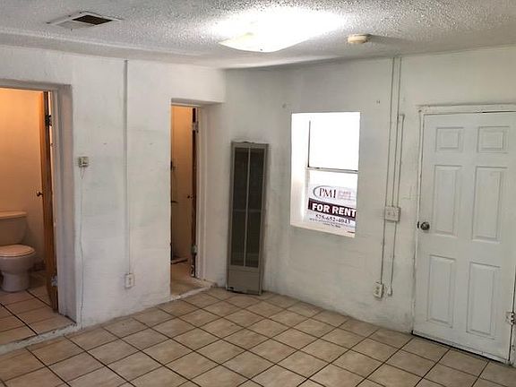 2nd image of 517 E Las Cruces Ave APT 2