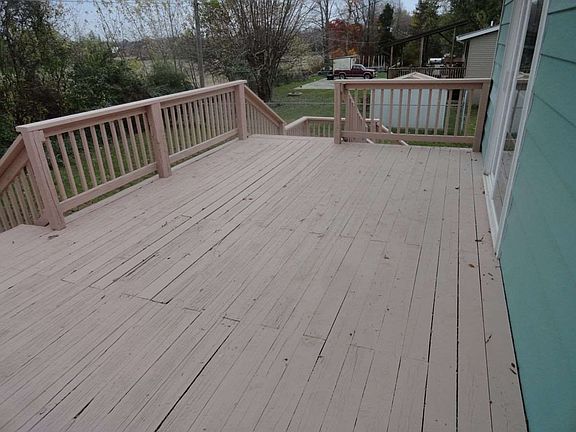 4th image of 3843 S Gillham Dr