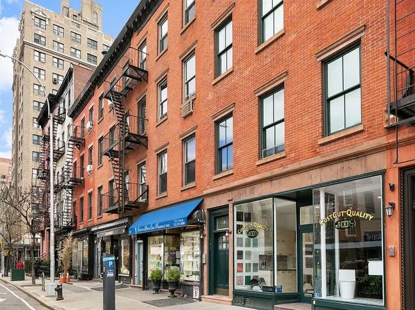 154 9th Ave, New York, NY 10011