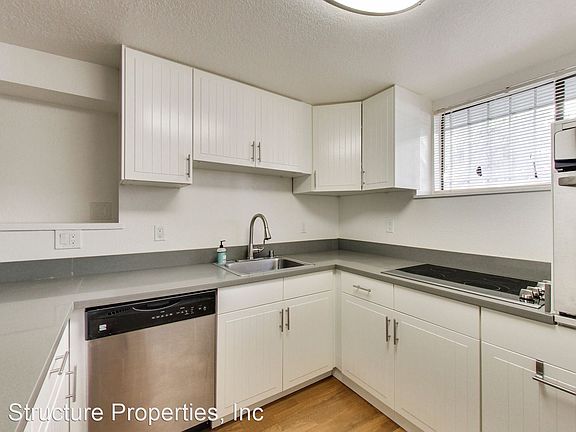 2nd image of 193 Henry St #B