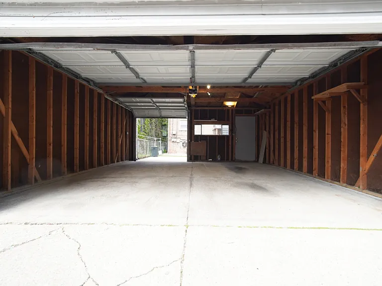 2309 W Arthur Ave #1 — Photo 8