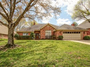 5126 E 86th Pl, Tulsa, OK 74137