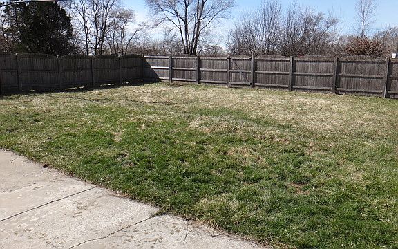 3rd image of 16818 Laramie Ave