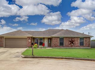 4118 Twin Dr E, Santa Fe, TX 77510