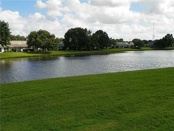 5th image of 2673 SW Westlake Cir