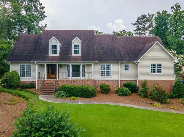 2810 Westwyck Cir, Vestavia, AL 35243