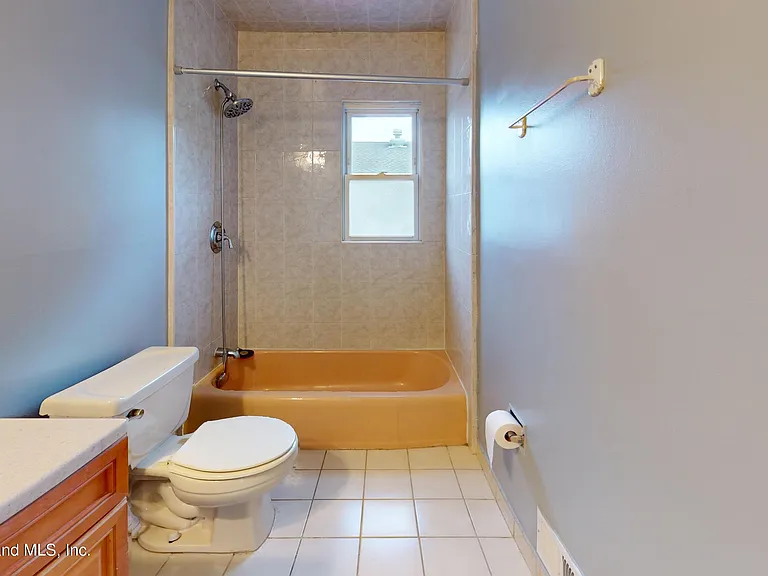 713 Tysens Ln — Photo 6