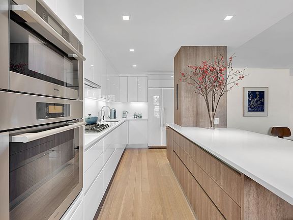 4th image of 1001 5th Ave #9AB