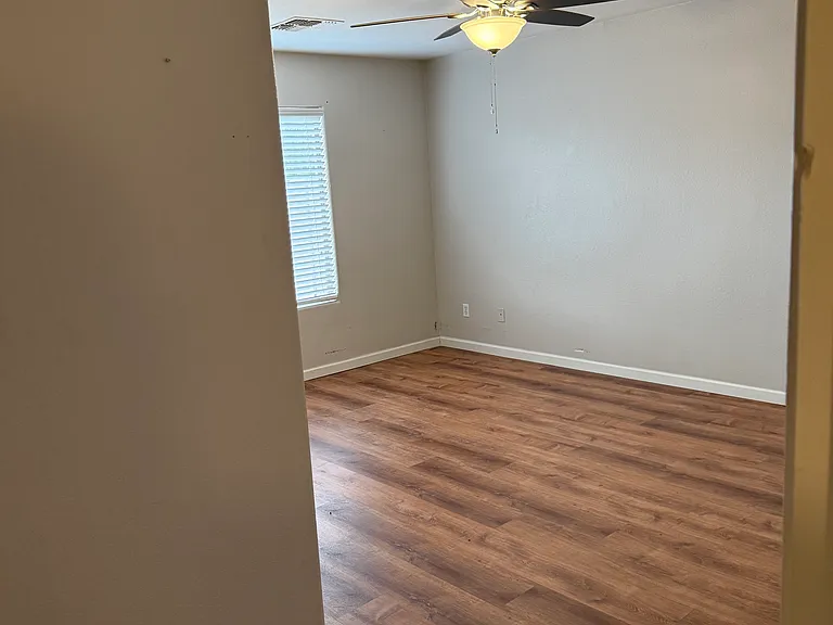 1702 E Desert Moon Trl — Photo 12