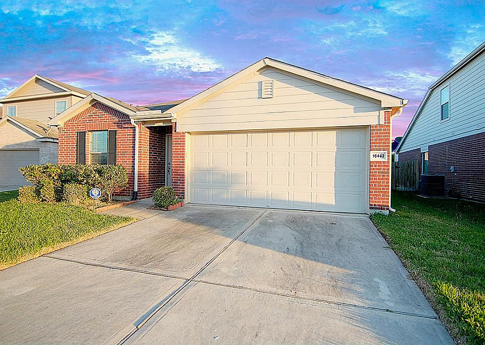 1st image of 16442 Misty Paloma Dr