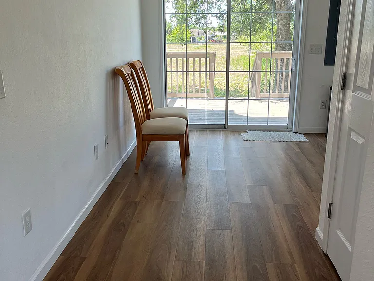 111 Yellowtail Loop #2 — Photo 11