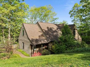 1306 Creekside Dr, Charlottesville, VA 22902