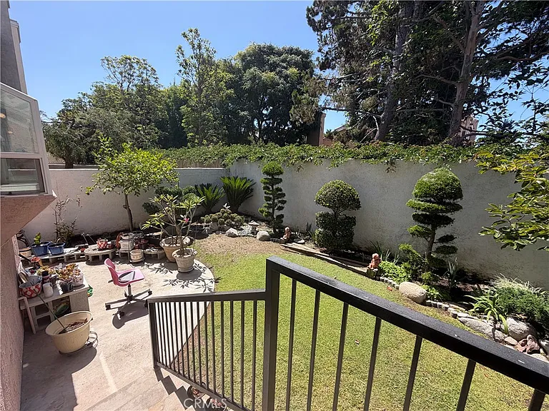 2664 Woodbury Dr — Photo 18