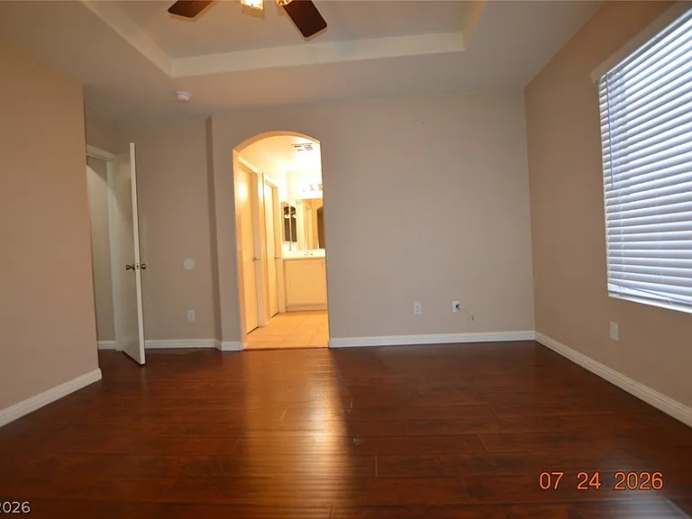 10656 Primrose Arbor Ave — Photo 14