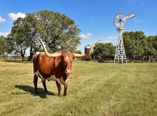 236 Doss Spring Creek Rd, Fredericksburg, TX 78624