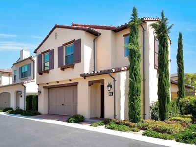 129 Waterleaf, Irvine, CA, 92620