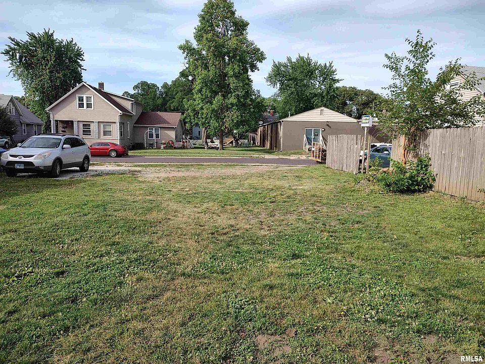 2nd image of 518 Caroline St
