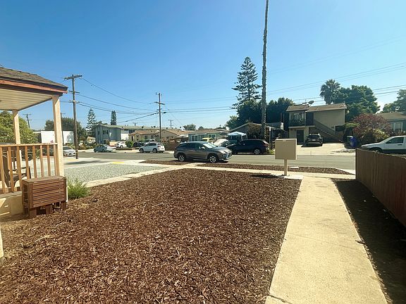 3rd image of 2670 Figueroa Blvd