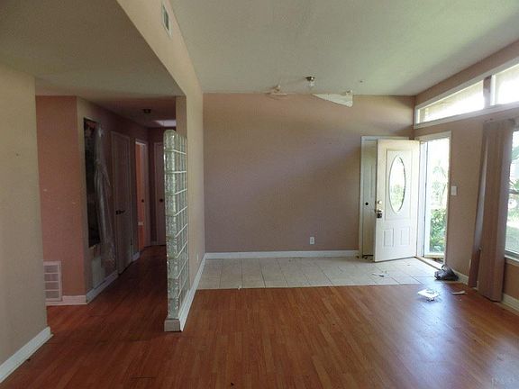 4th image of 5990 San Gabriel Dr