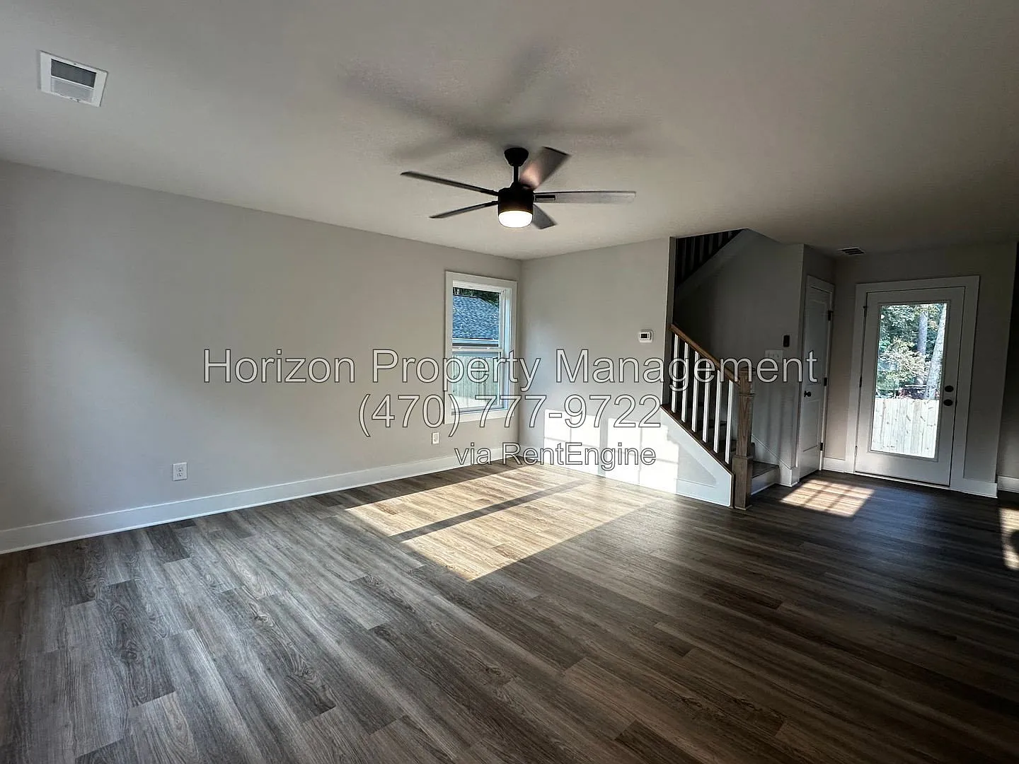 2 bed, 2.5 bath, 1264 sqft, $2,025 — Photo 3