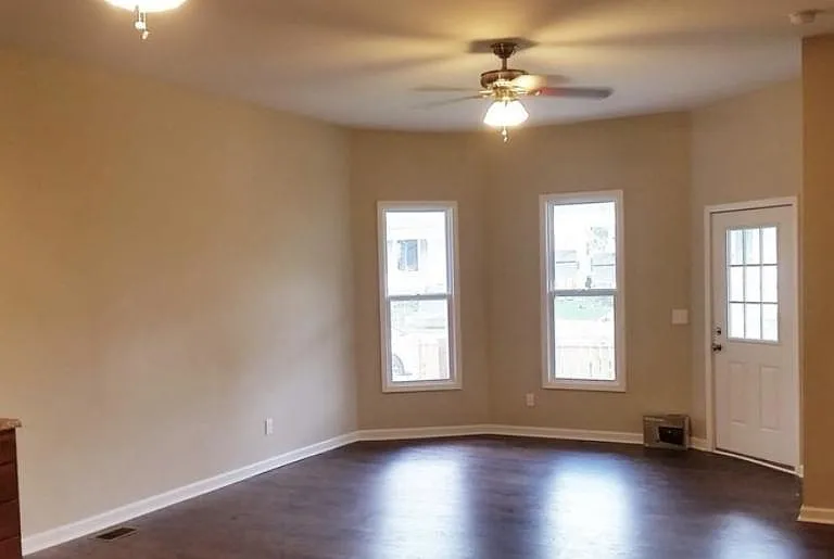 315 M St #101 — Photo 2
