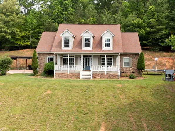 1451 Moccasin Creek Road, Murphy, NC 28906