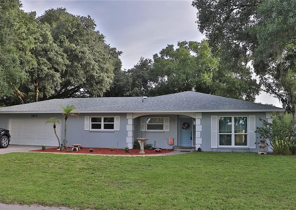 1st image of 3913 Lake Joyce Dr