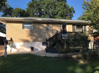 115 Laredo Ave, Saint Louis, MO 63125