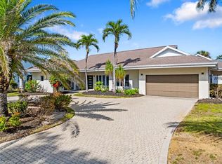 5122 Starfish Ave, Naples, FL 34103