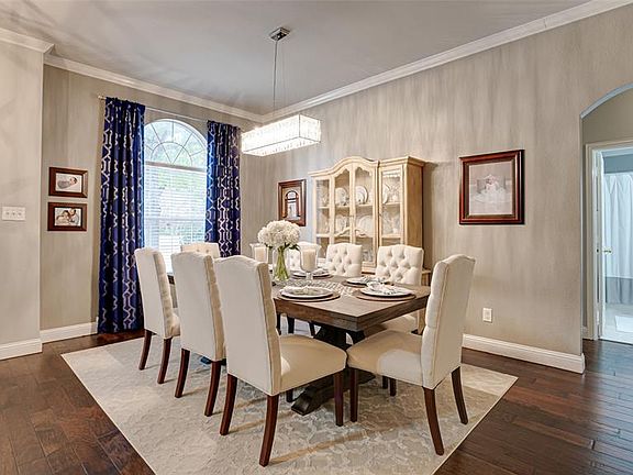 5th image of 6208 Candletree Ln