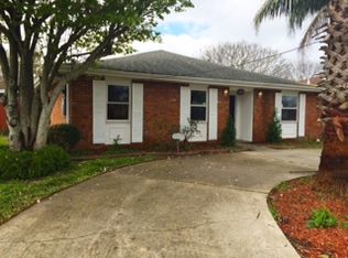 1300 Lakeshore Dr, Metairie, LA 70005