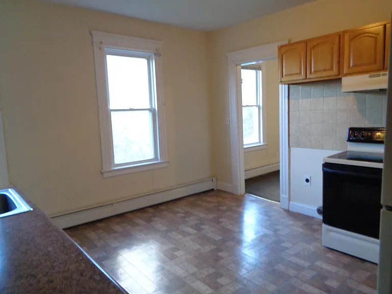 86 Alder St #3 — Photo 3