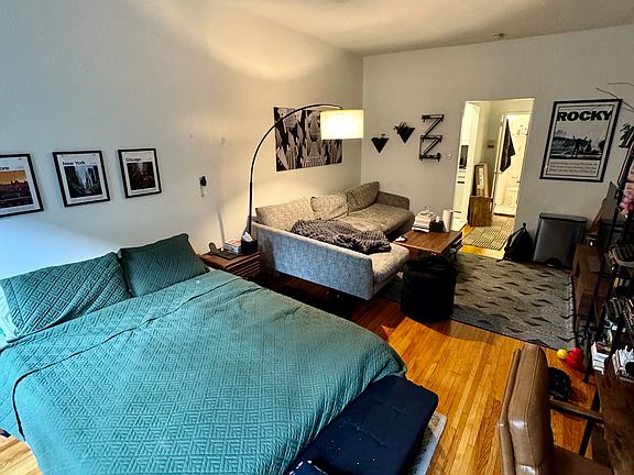 2nd image of 234 E 77th St APT 4B