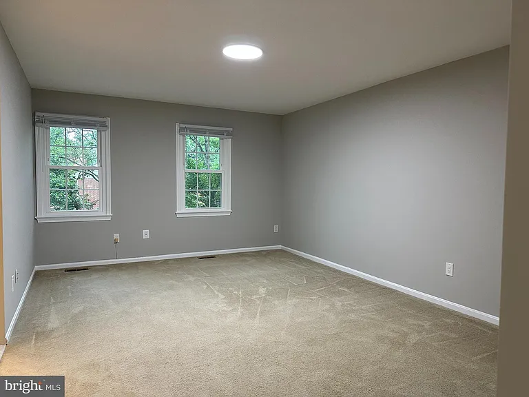 10152 Village Knolls Ct — Photo 16