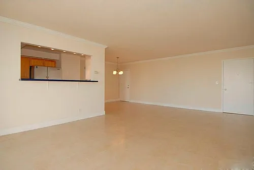 2701 N Ocean Blvd Photo 1