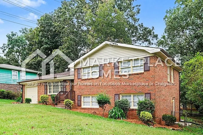 3 bed, 2.0 bath, 1848 sqft, $2,495 — Photo 3