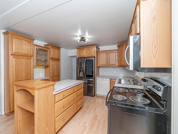 4th image of 167 Gregg Dr