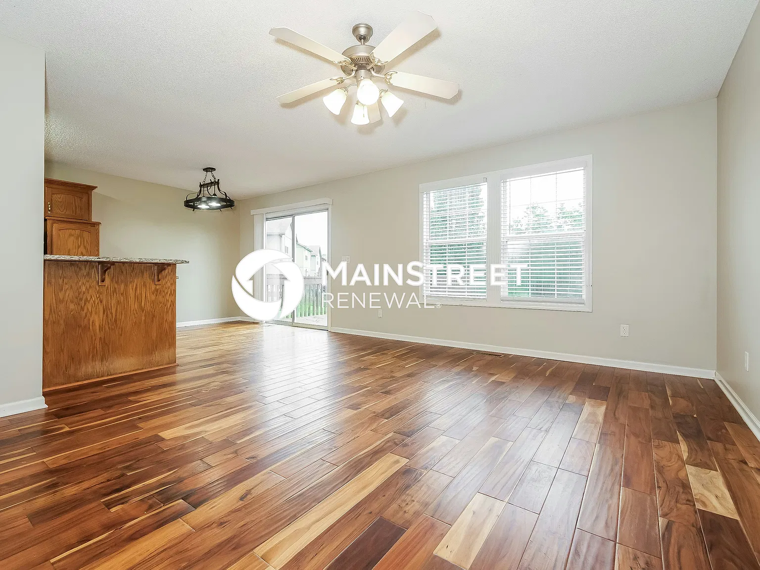 11108 Highview Rd — Photo 2