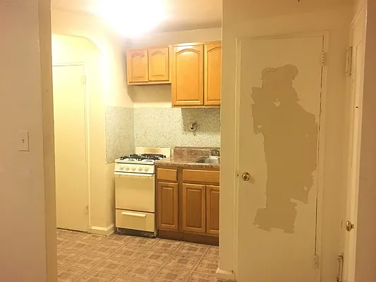 Rented by Lang Realty LLC | media 2