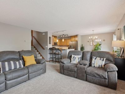 5121 Farnham Dr N, Hugo, MN, 55038