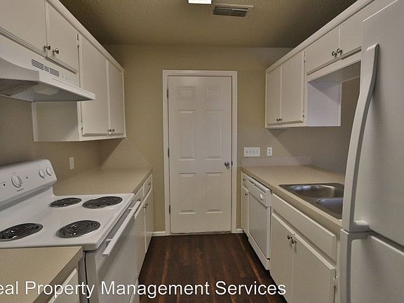 4th image of 4644 Grinnell St #0