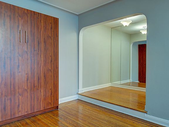 4th image of 35-24 78th St APT B16